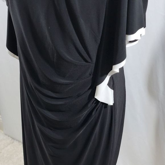 BLACK/WHITE Flattering Ruching Dress by Lauren Ralph Lauren Size 16. #250 - Picture 7 of 10